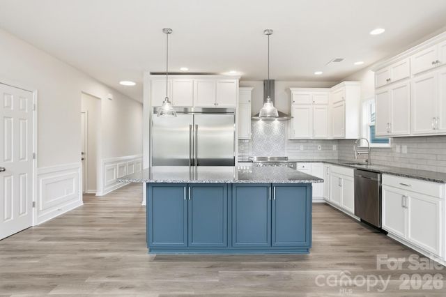 17909 Wilbanks Drive, Charlotte, NC 28278