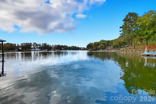 17909 Wilbanks Drive, Charlotte, NC 28278