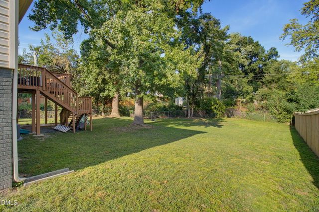 2916 Martinsville Road, Greensboro, NC 27408