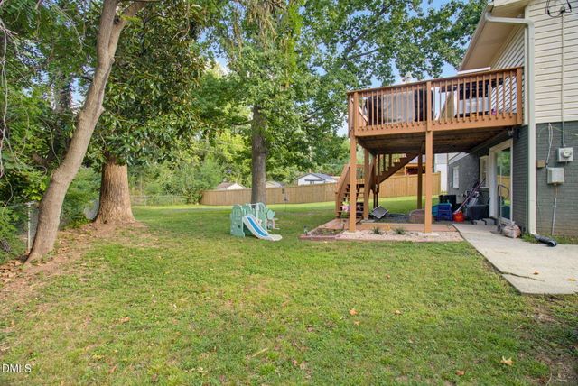 2916 Martinsville Road, Greensboro, NC 27408