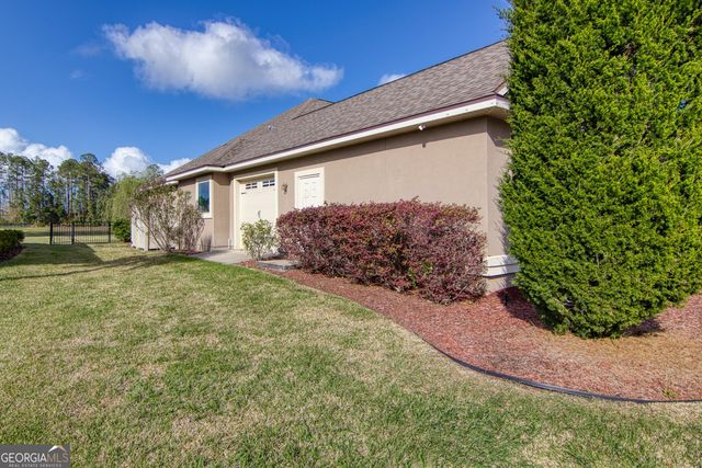 230 Fiddlers Cove Drive Drive, Kingsland, GA 31548