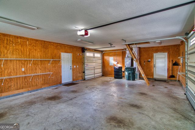 230 Fiddlers Cove Drive Drive, Kingsland, GA 31548