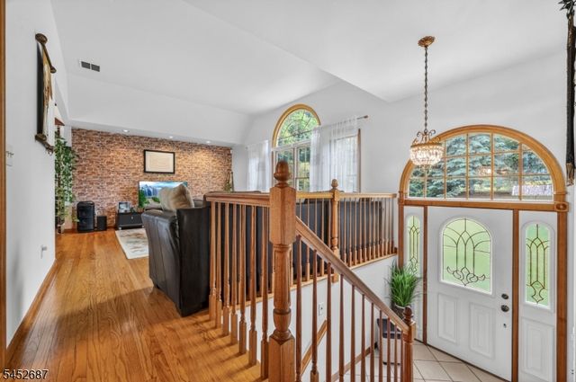 251 W Mountain Rd, Sparta Twp., NJ 07871