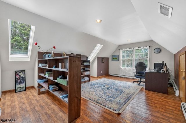 251 W Mountain Rd, Sparta Twp., NJ 07871