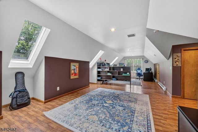 251 W Mountain Rd, Sparta Twp., NJ 07871
