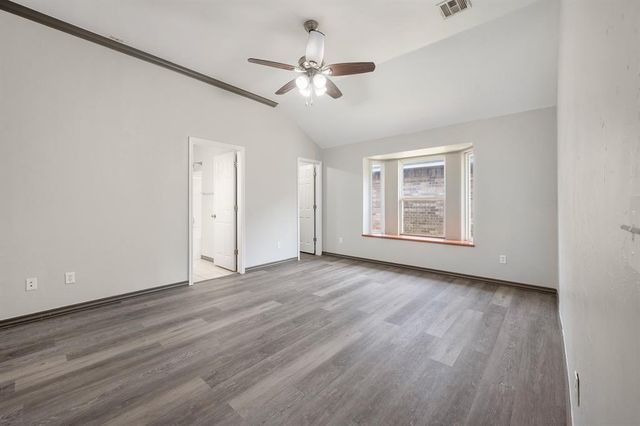 909 Greenfield Avenue, Yukon, OK 73099
