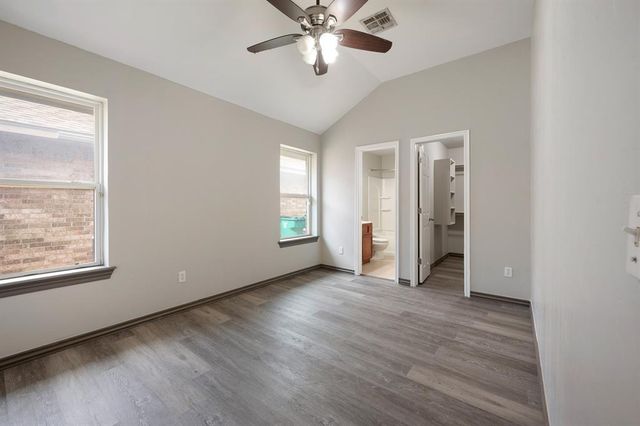909 Greenfield Avenue, Yukon, OK 73099