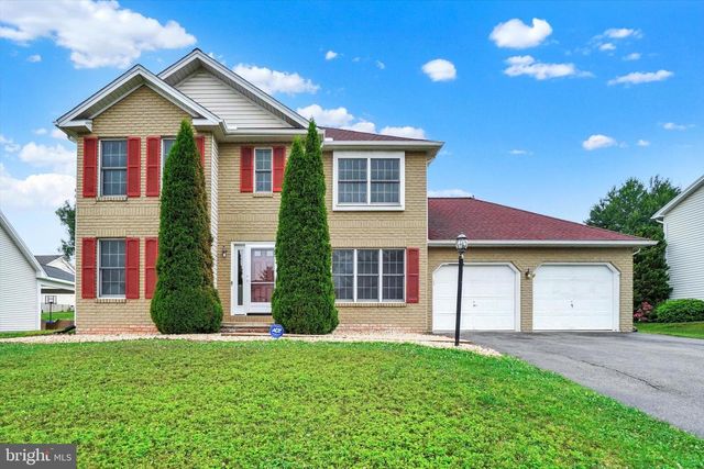2720 SPARROW DR, York, PA 17408