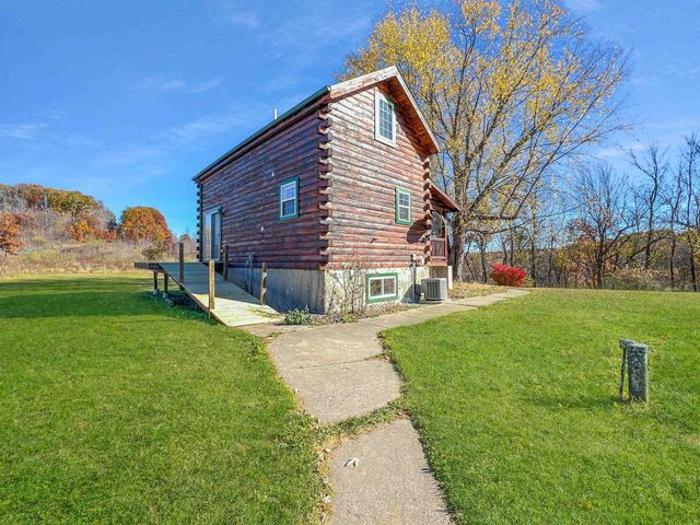 S181 Dore Road, Lyndon Station, WI 53944