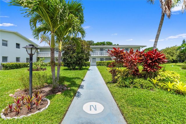 213 N Oakridge N 213, Deerfield Beach, FL 33442