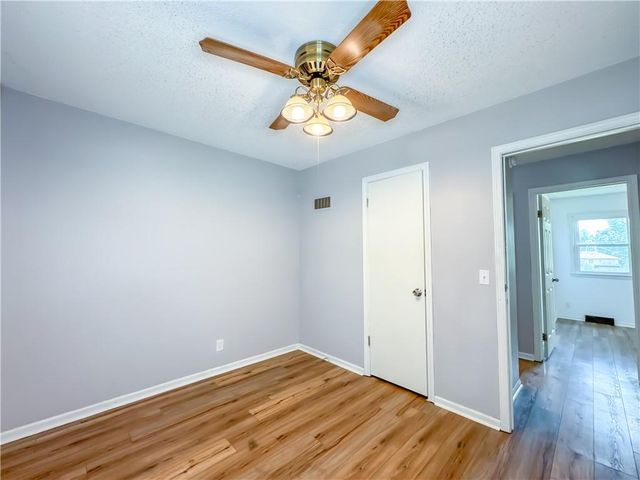 1403 Blueberry Drive, Harrisonville, MO 64701