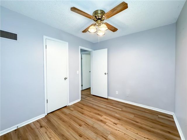 1403 Blueberry Drive, Harrisonville, MO 64701