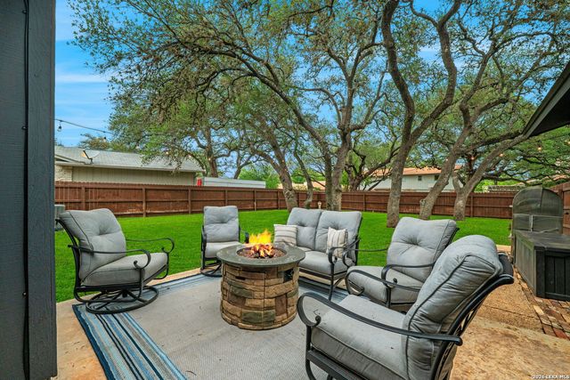 13710 STONEY HL, San Antonio, TX 78231