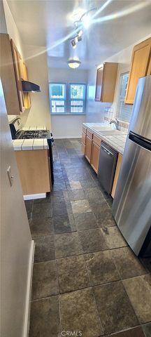 7011 Fountain, Los Angeles, CA 90028