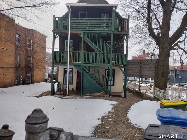 807 East Main Street, Waterbury, CT 06705