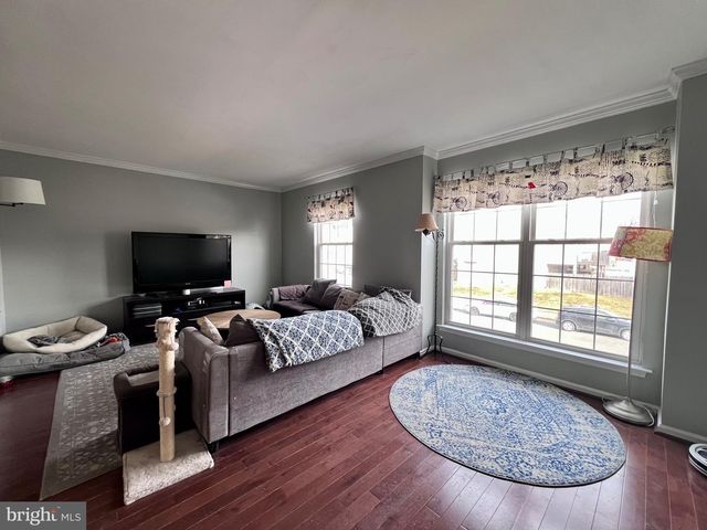 142 COUPLES DR, Newark, DE 19702