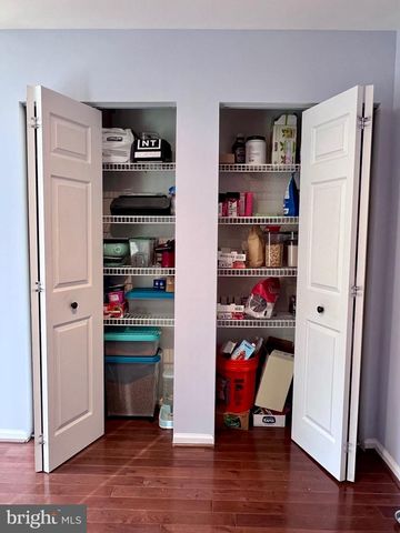 142 COUPLES DR, Newark, DE 19702