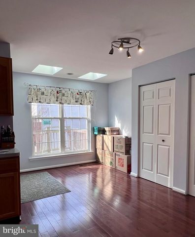 142 COUPLES DR, Newark, DE 19702