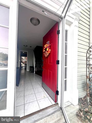 142 COUPLES DR, Newark, DE 19702