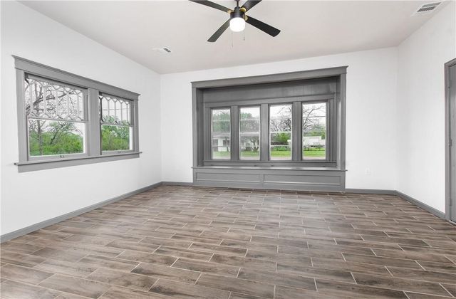 606 6th Street, Moody, TX 76557