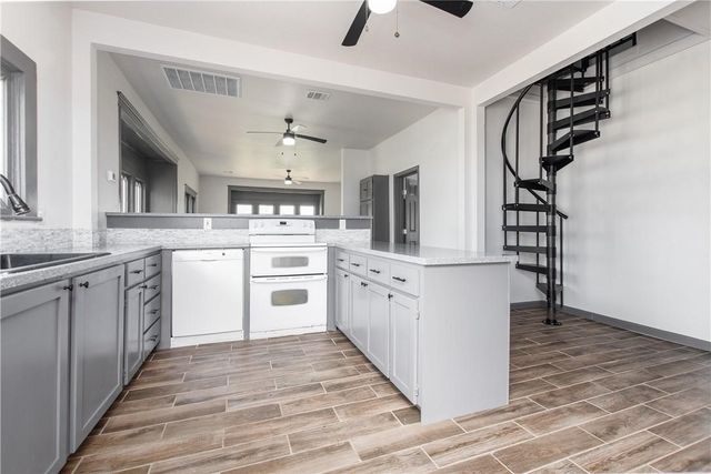 606 6th Street, Moody, TX 76557