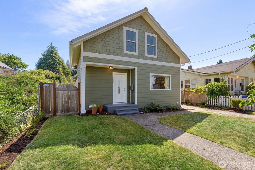 914 McKenzie Avenue, Bremerton, WA 98337