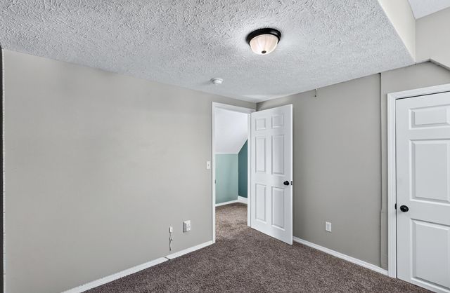 2422 N WALL St, Spokane, WA 99205