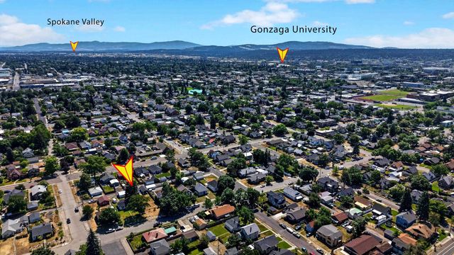 2422 N WALL St, Spokane, WA 99205