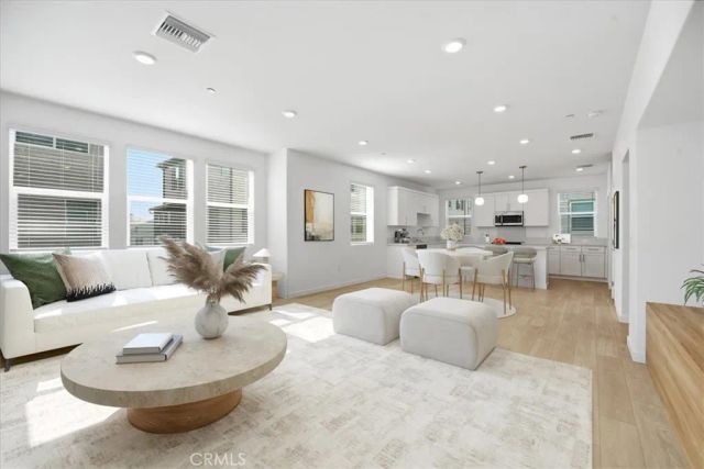 9324 Via Azul, Pico Rivera, CA 90660