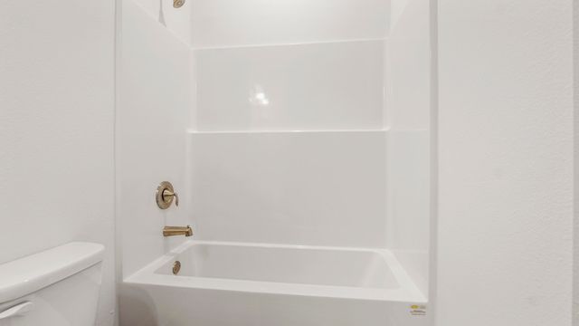 67 W Farm Owl Drive, Freeport, FL 32439