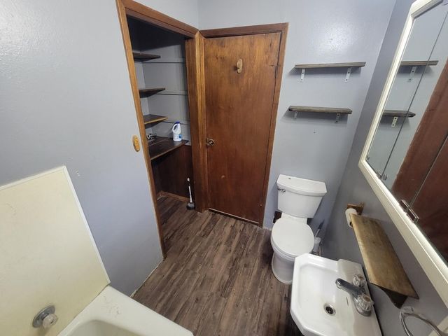 606 S 5th Street, Knoxville, IA 50138