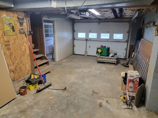 606 S 5th Street, Knoxville, IA 50138