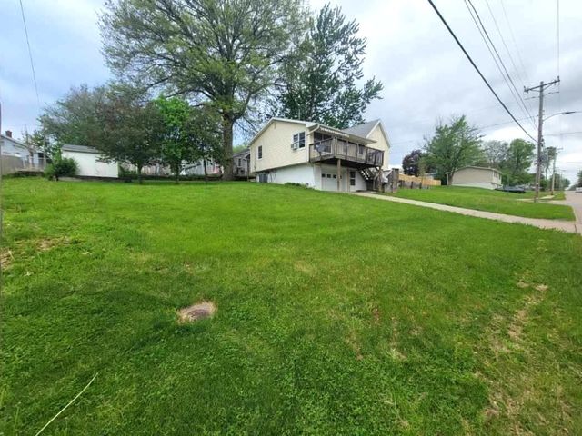 606 S 5th Street, Knoxville, IA 50138