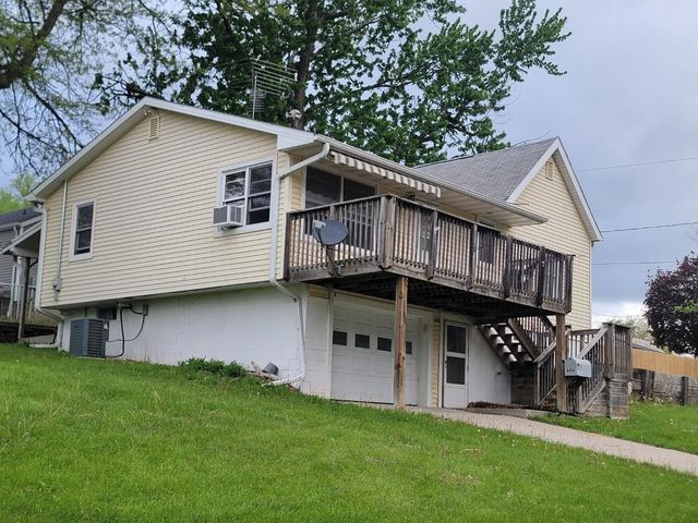 606 S 5th Street, Knoxville, IA 50138