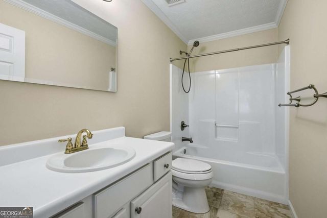 806 Norwalk Cove, Lawrenceville, GA 30043
