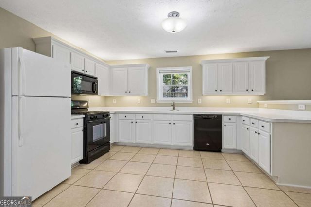 806 Norwalk Cove, Lawrenceville, GA 30043