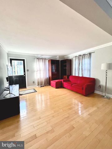 10931 PARK RD, Fairfax, VA 22030