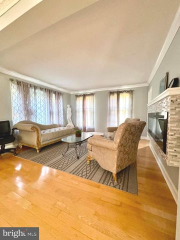 10931 PARK RD, Fairfax, VA 22030