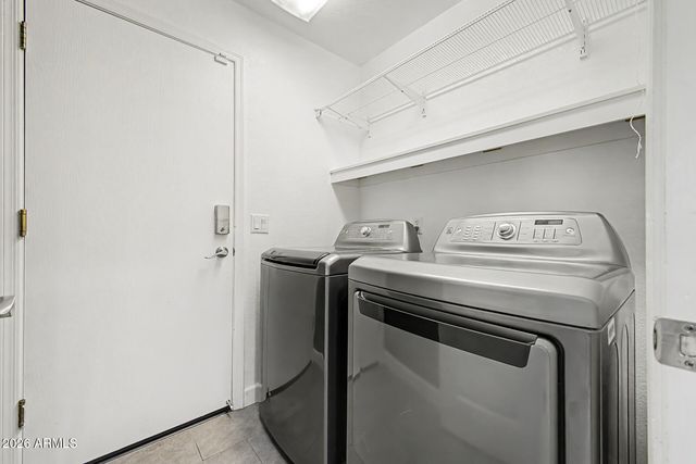 18619 N 40TH Place, Phoenix, AZ 85050