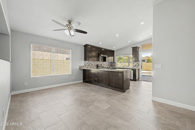 18619 N 40TH Place, Phoenix, AZ 85050