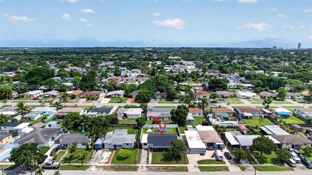 7331 Garfield St, Hollywood, FL 33024