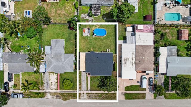 7331 Garfield St, Hollywood, FL 33024