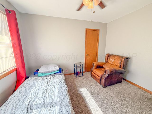 702 S Canadian Street, Wheeler, TX 79096