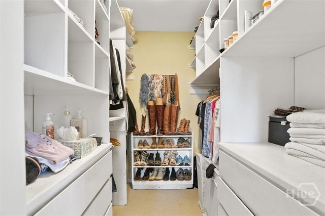 12 Clarendon Road, Savannah, GA 31410
