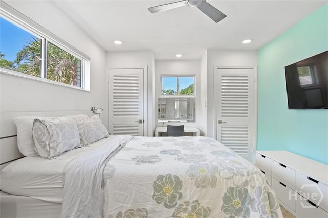 12 Clarendon Road, Savannah, GA 31410
