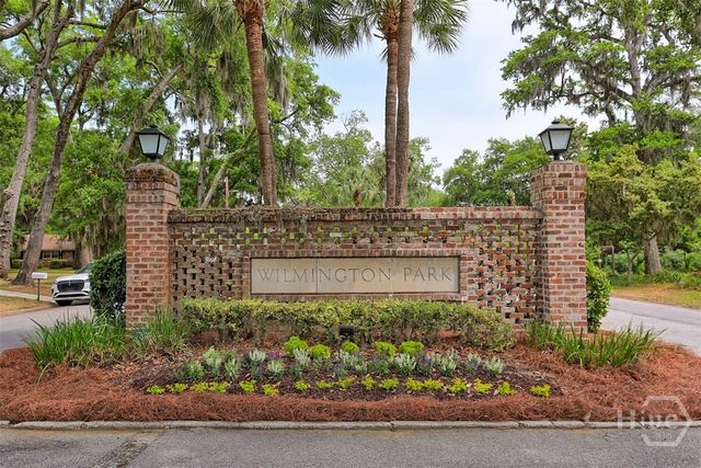 12 Clarendon Road, Savannah, GA 31410