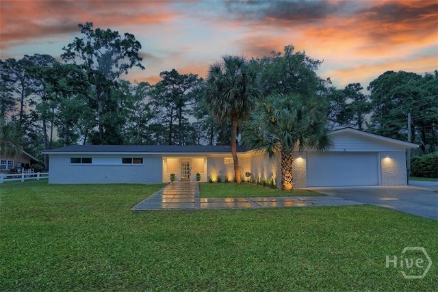 12 Clarendon Road, Savannah, GA 31410