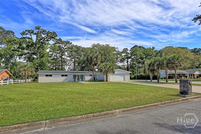12 Clarendon Road, Savannah, GA 31410