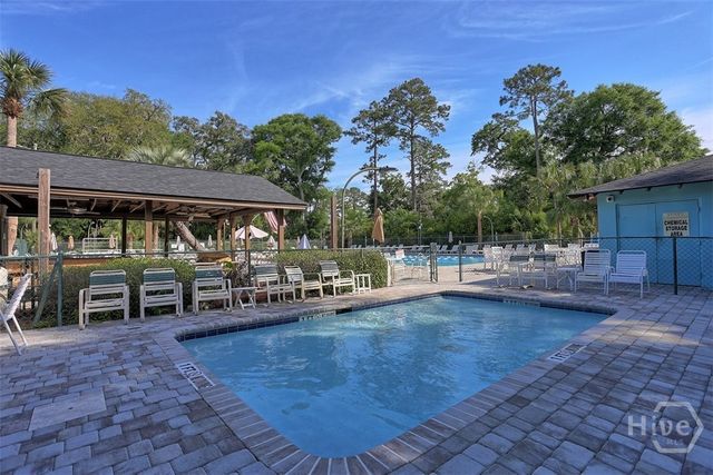 12 Clarendon Road, Savannah, GA 31410