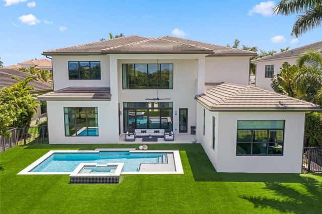 9275 Biaggio Road, Boca Raton, FL 33496